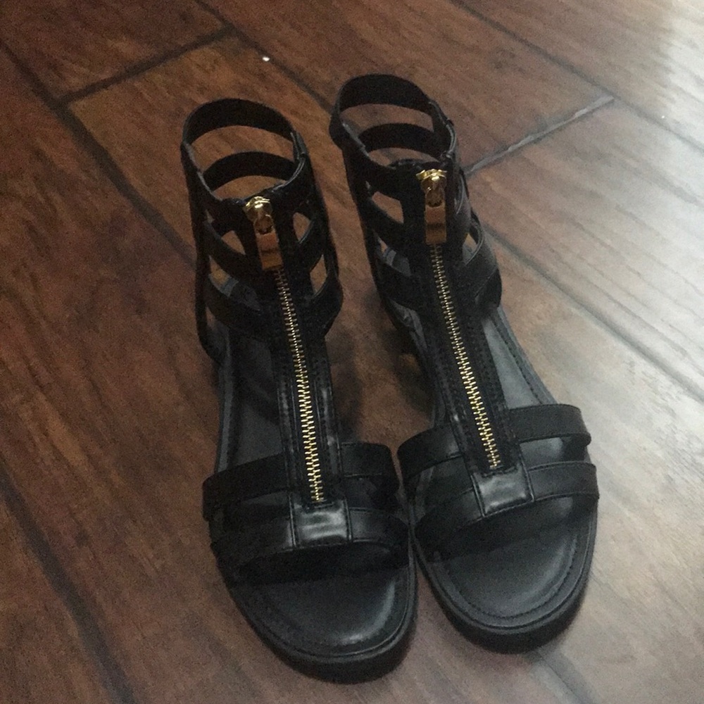 Women’s gladiator sandals